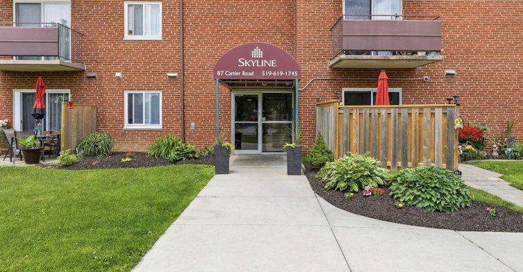 87-222-99 Cartier Road, London, ON, N5V 1G4 - 4
