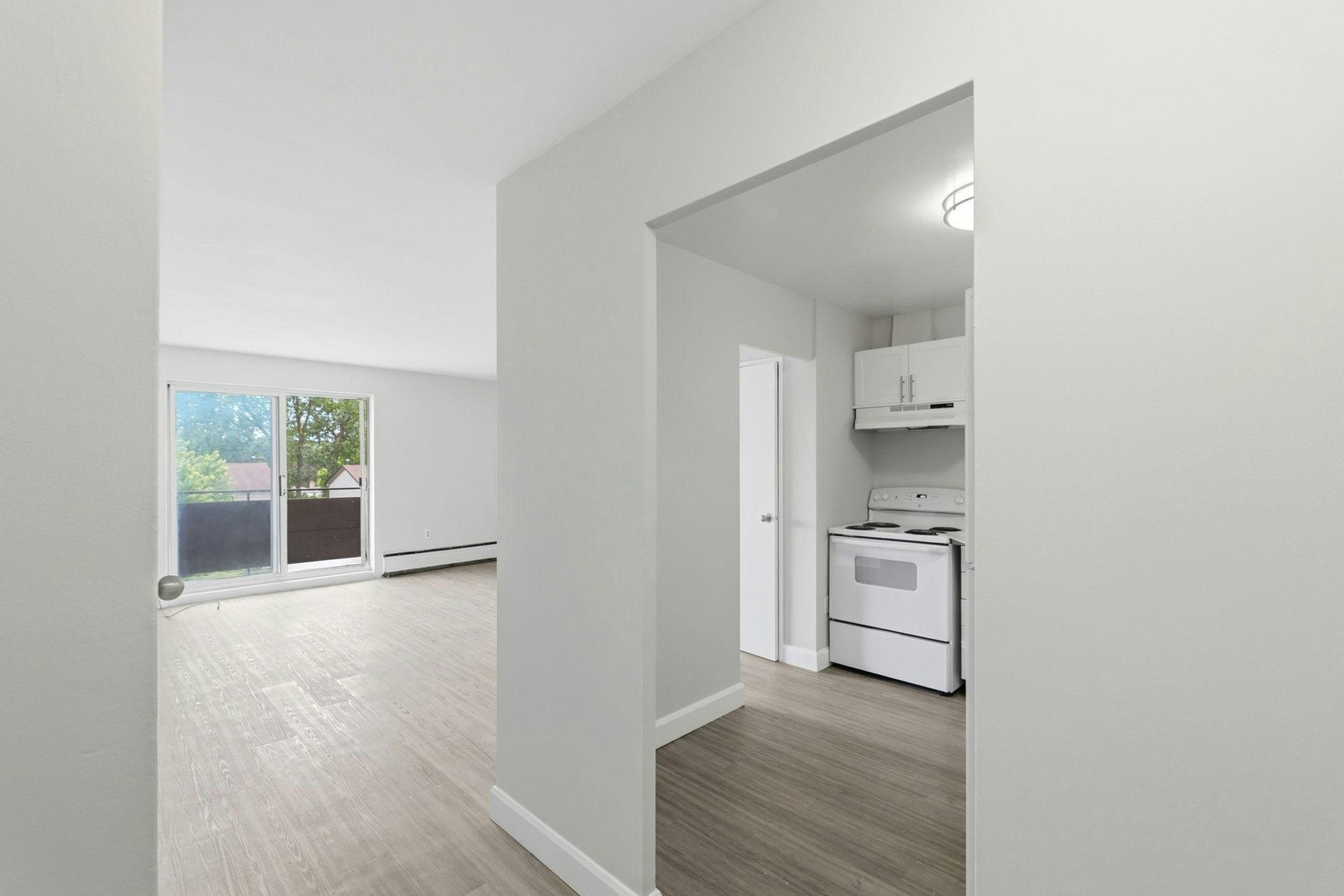 87-222-99 Cartier Road, London, ON, N5V 1G4 - 7