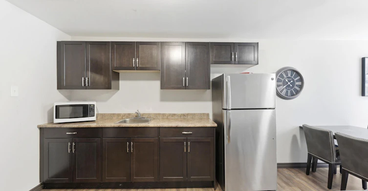 87-222-99 Cartier Road, London, ON, N5V 1G4 - 26