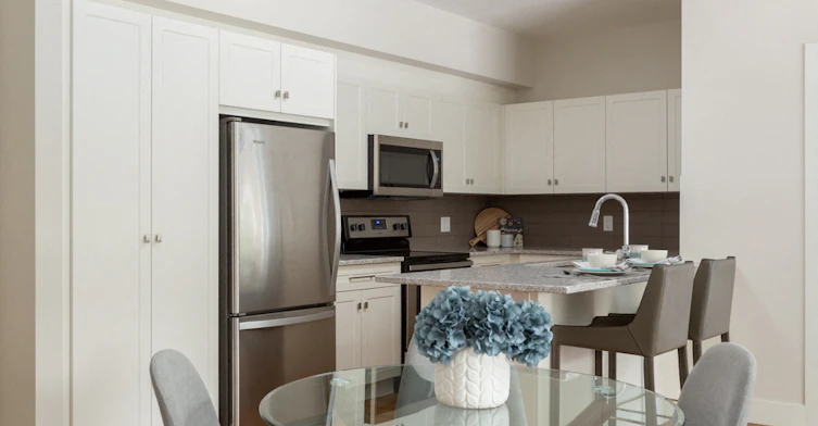 773 Glenmore Road, Kelowna, BC, V1V 3B9 - 4