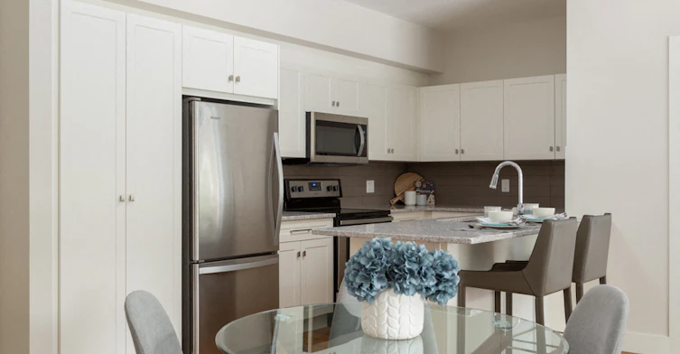 773 Glenmore Road, Kelowna, BC, V1V 3B9 - 4