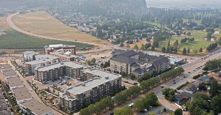 724 Valley Road, Kelowna, BC, V1V 2E6 - 16