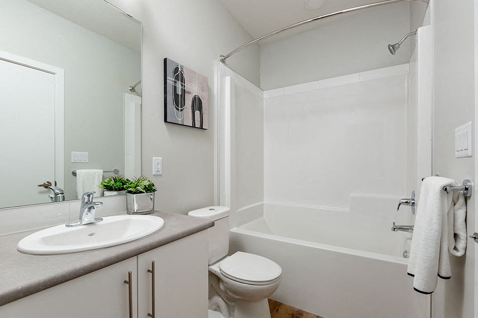 724 Valley Road, Kelowna, BC, V1V 2E6 - 10