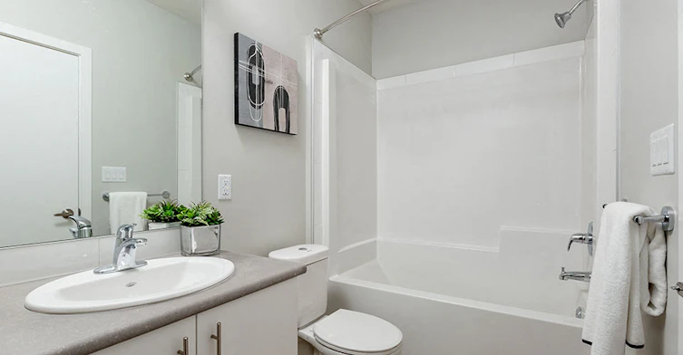724 Valley Road, Kelowna, BC, V1V 2E6 - 10