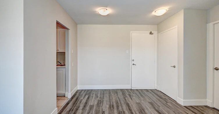 208-120 Grand Avenue, London, ON, N6C 1L7 - 4