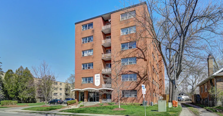 302-120 Grand Avenue, London, ON, N6C 1L7