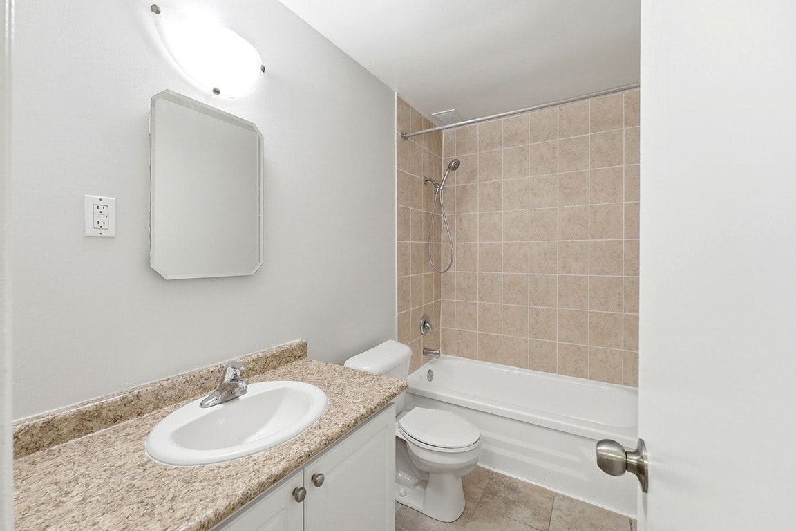 1223 Richmond Street, London, ON, N6A 3L8 - 19