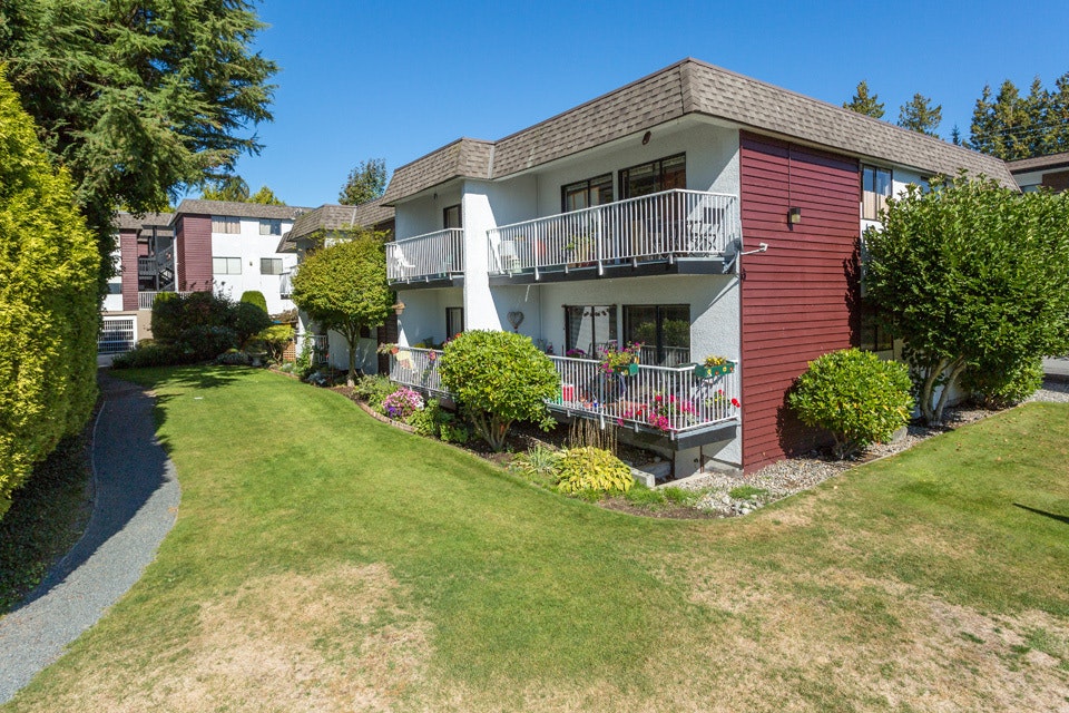 1371 Blackwood Street, Surrey, BC, V4B 3V2 - 14