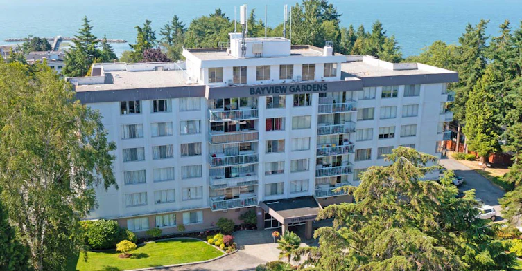 1371 Blackwood Street, Surrey, BC, V4B 3V2 - 16