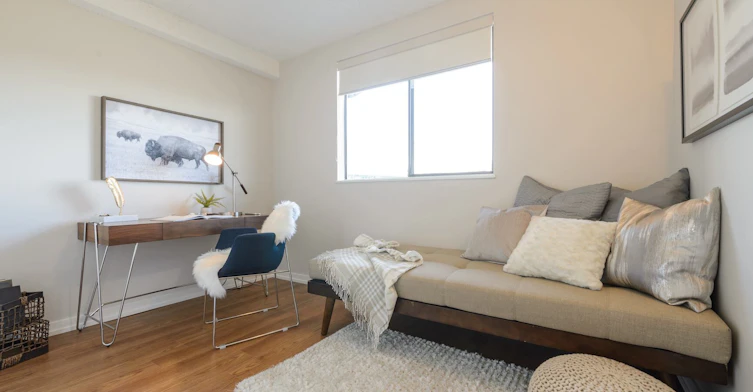 9835 King George Boulevard, Surrey, BC, V3T 5H6 - 12