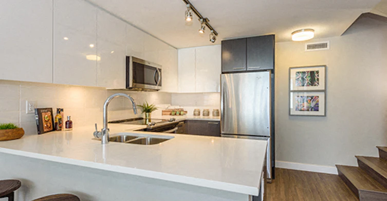 527 Carnarvon Street, New Westminster, BC, V3L 0J1 - 5