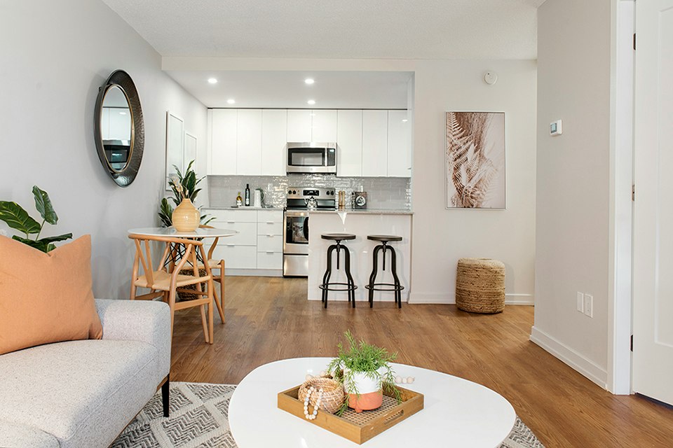 4960 Sanders Street, Burnaby, BC, V5H 1S9 4