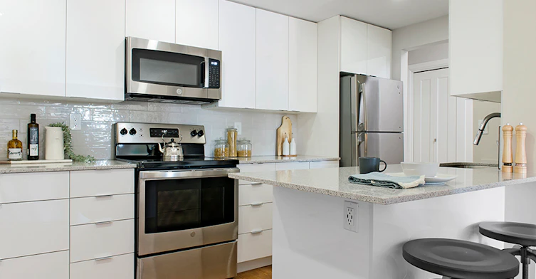 4960 Sanders Street, Burnaby, BC, V5H 1S9 - 3