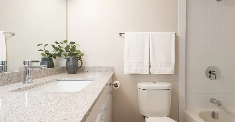 4960 Sanders Street, Burnaby, BC, V5H 1S9 - 9