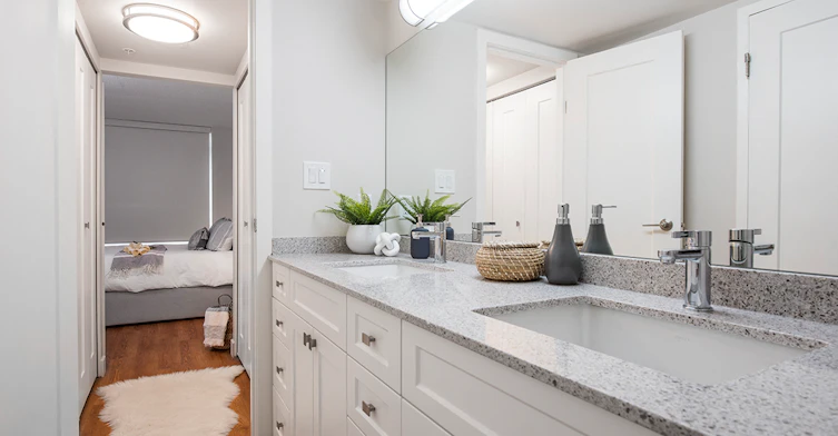 1022 Nelson Street, Vancouver, BC, V6E 4S7 - 21