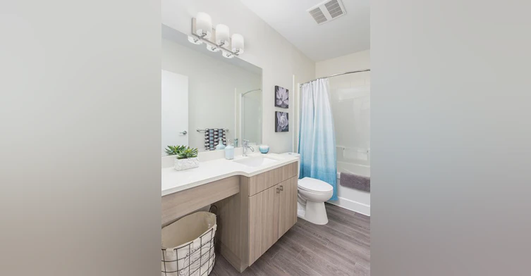 1561 Oxford Street, North Vancouver, BC, V7J 0B1 - 7