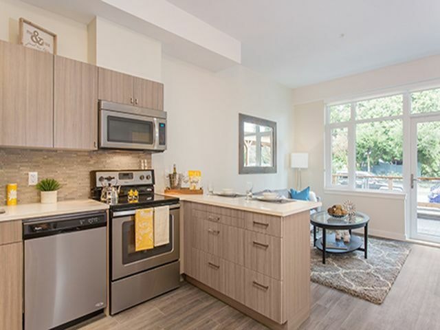 1561 Oxford Street, North Vancouver, BC, V7J 0B1 - 4