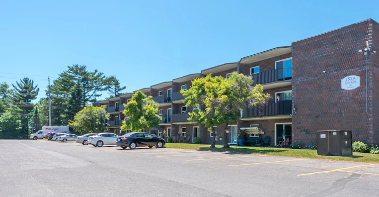 352 Dacey Road, Sault Ste. Marie, ON, P6A 5J7 - 3