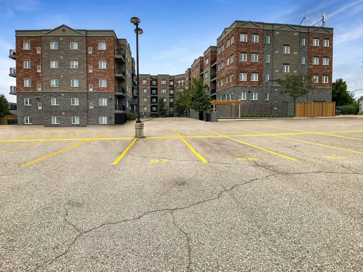 5 Rittenhouse Road, Kitchener, ON, N2E 2M8 - 21