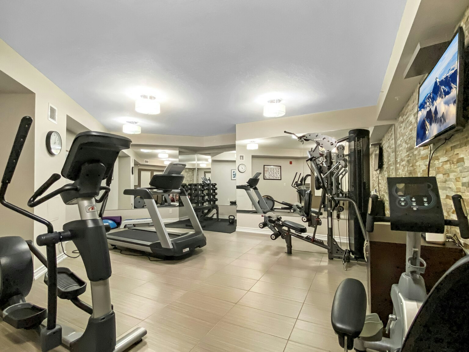 5 Rittenhouse Road, Kitchener, ON, N2E 2M8 - 15
