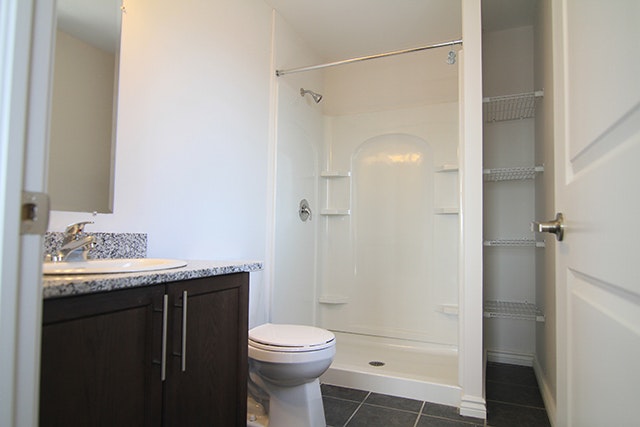 5 Rittenhouse Road, Kitchener, ON, N2E 2M8 - 14