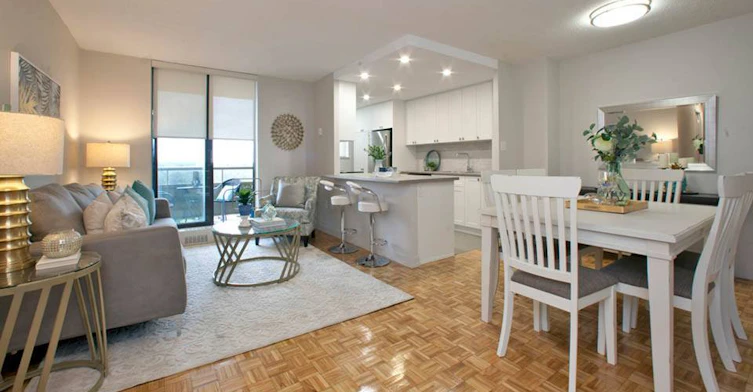 1 Cedarwoods Crescent, Kitchener, ON, N2C 2L8 - 2
