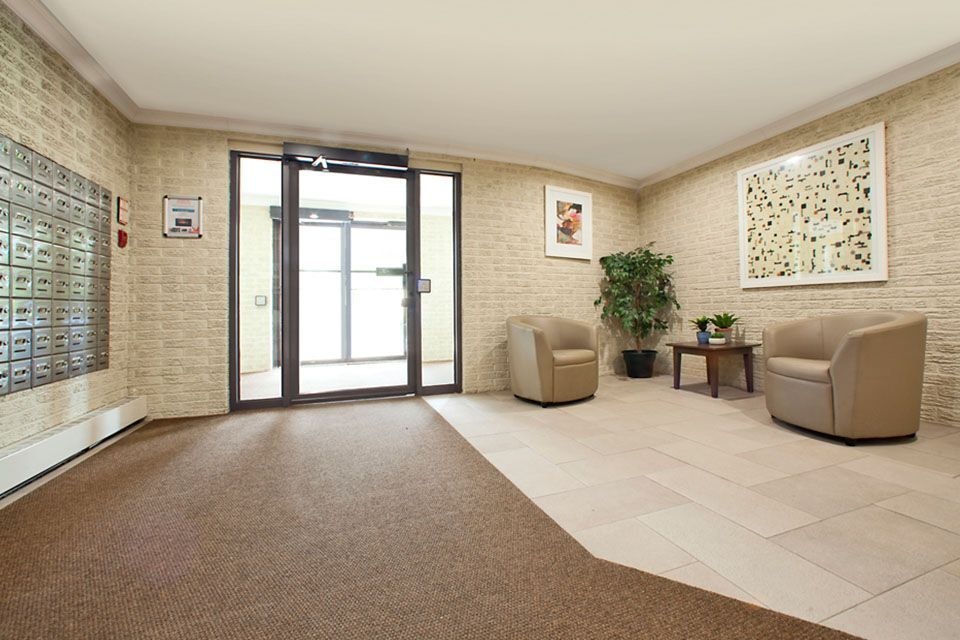 11 Overlea Drive, Kitchener, ON, N2M 5C8 - 18