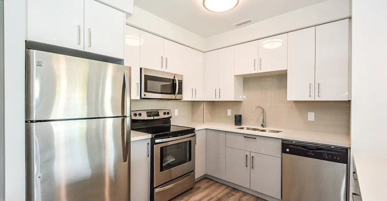 460A Belmont Rental Office At 460b Avenue West, Kitchener, ON, N2M 0B3 - 35