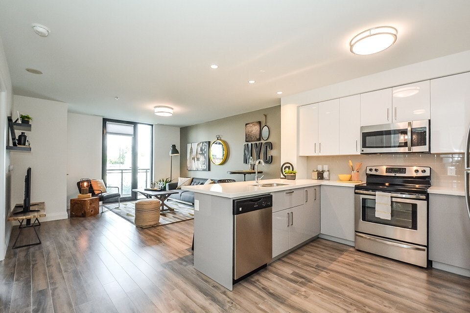 460A Belmont Rental Office At 460b Avenue West, Kitchener, ON, N2M 0B3 - 19
