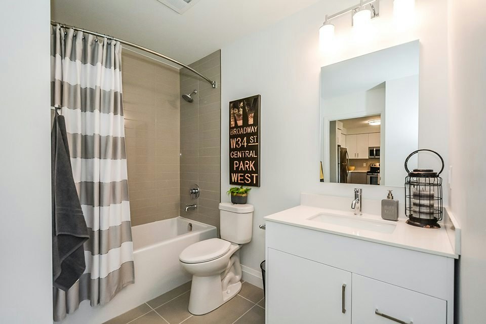 460A Belmont Rental Office At 460b Avenue West, Kitchener, ON, N2M 0B3 - 29