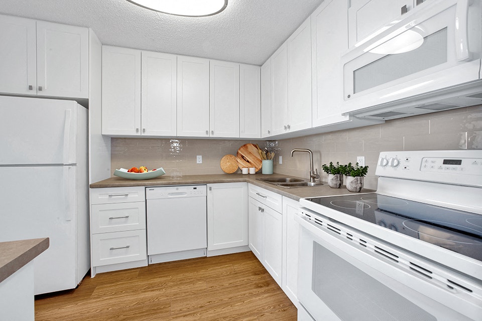 154 Sunset Drive, St. Thomas, ON, N5R 5K6 - 2