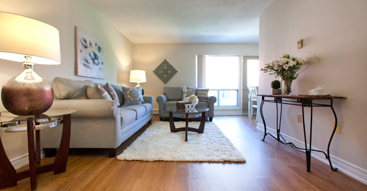 399 London Road, Sarnia, ON, N7T 4W4 - 5