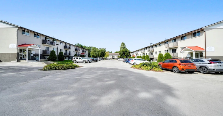 164 11th Avenue, Hanover, ON, N4N 2R1 - 3