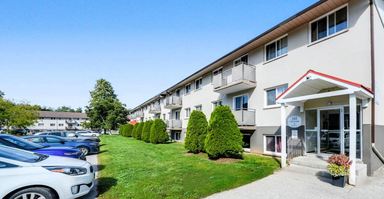 164 11th Avenue, Hanover, ON, N4N 2R1 - 5