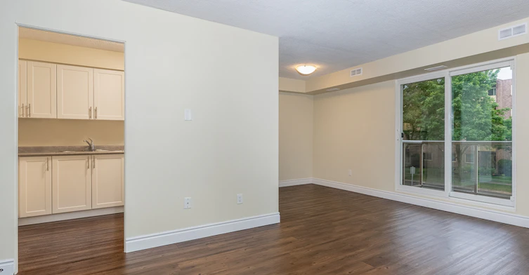 209-528 Tenth Street, Collingwood, ON, L9Y 4C1 - 10