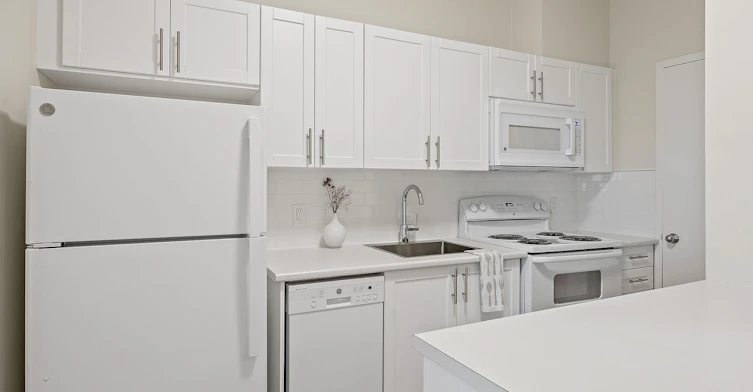 211-108-211 Hunter Street E, Peterborough, ON, K9H 7L6 - 13
