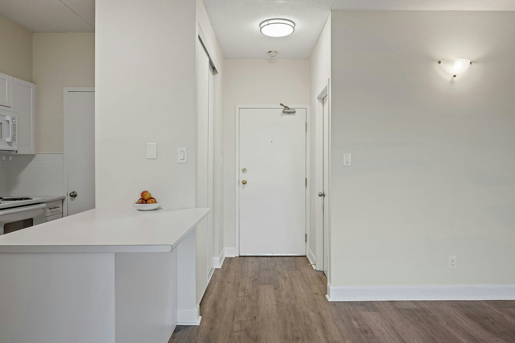 211-110-211 Hunter Street E, Peterborough, ON, K9H 7L6 - 11