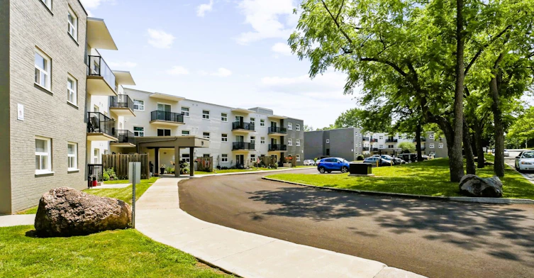 17-206-19 Barker Street, Brant, ON, N3L 3L7 - 2