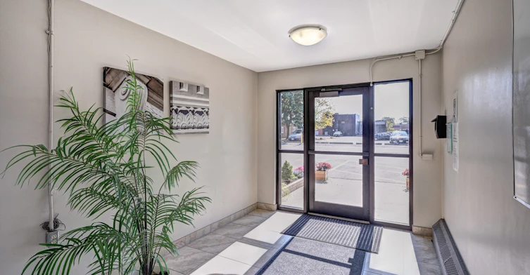 304-38 Dawson Road, Guelph, ON, N1H 5V1 - 5