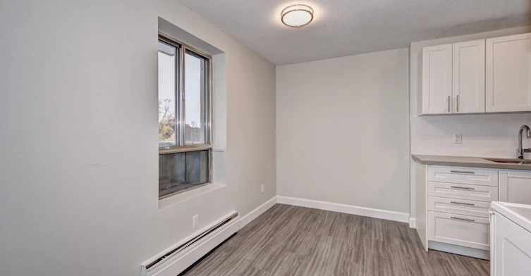 102-524 Woolwich Street, Guelph, ON, N1H 3X8 - 12