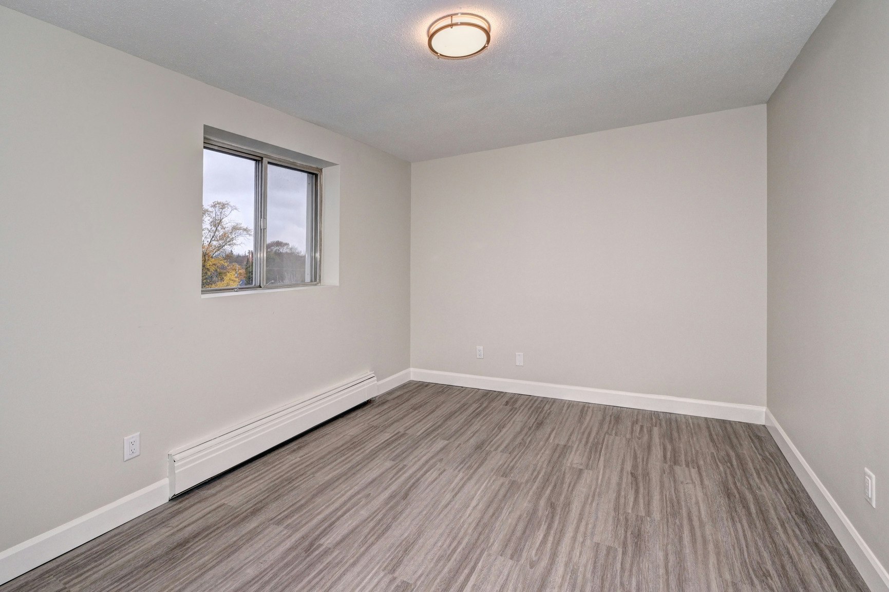 102-524 Woolwich Street, Guelph, ON, N1H 3X8 - 17