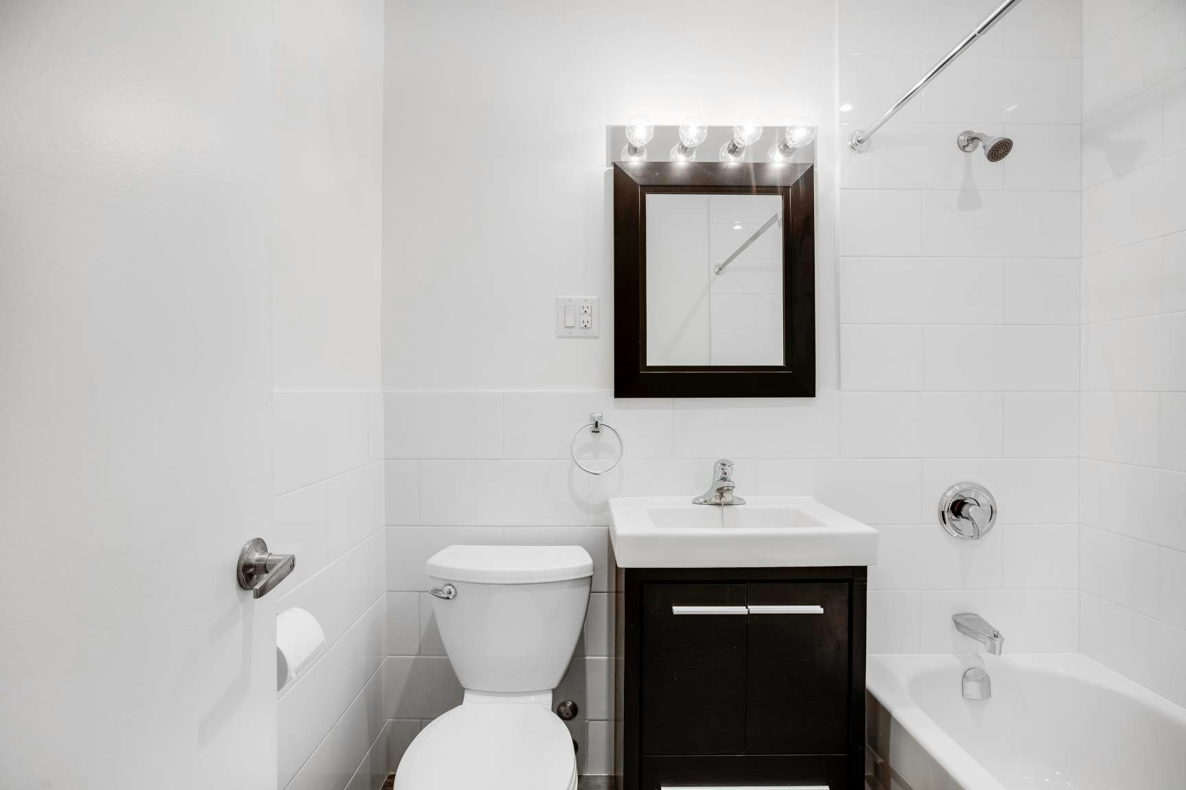 103-345 Lonsdale Road, Toronto, ON, M5P 1R5 - 5
