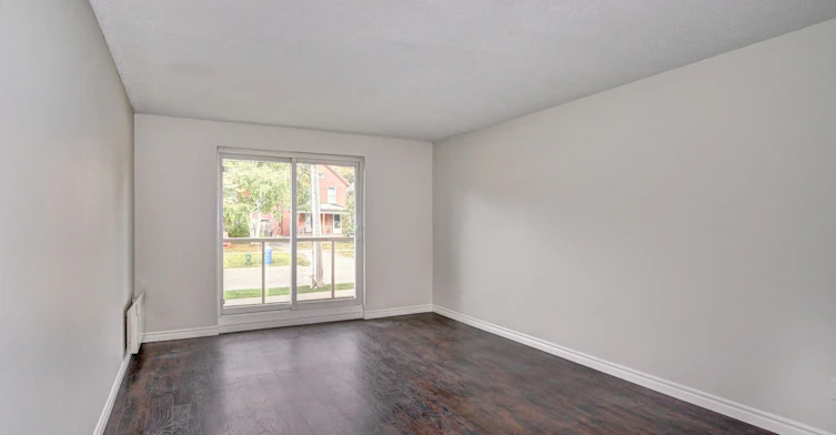 501-270 Waterloo Avenue, Guelph, ON, N1H 3J5 - 9