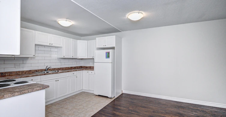 270 Waterloo Avenue, Guelph, ON, N1H 3J5 - 13
