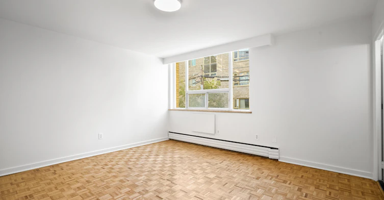 204-14 Deer Park Crescent, Toronto, ON, M4V 2C2 - 33