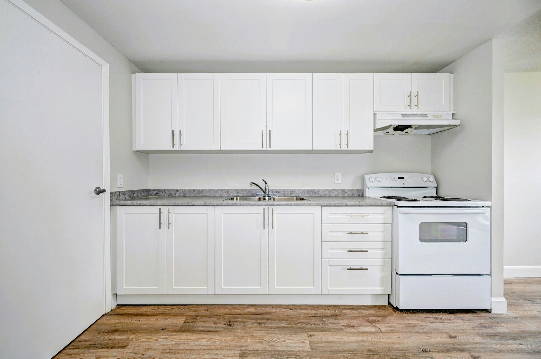 110-102-35 Flamingo Drive, Woolwich, ON, N3B 3A7 - 8