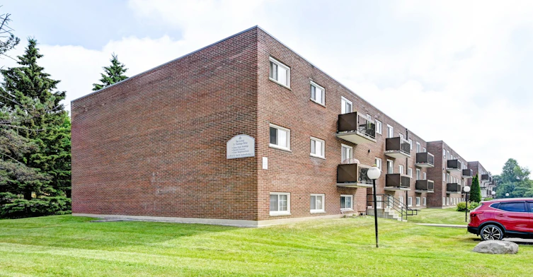 110-102-35 Flamingo Drive, Woolwich, ON, N3B 3A7 - 23