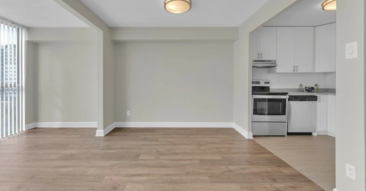 99-203-99 Sidney Street, Belleville, ON, K8P 4Y1 - 6