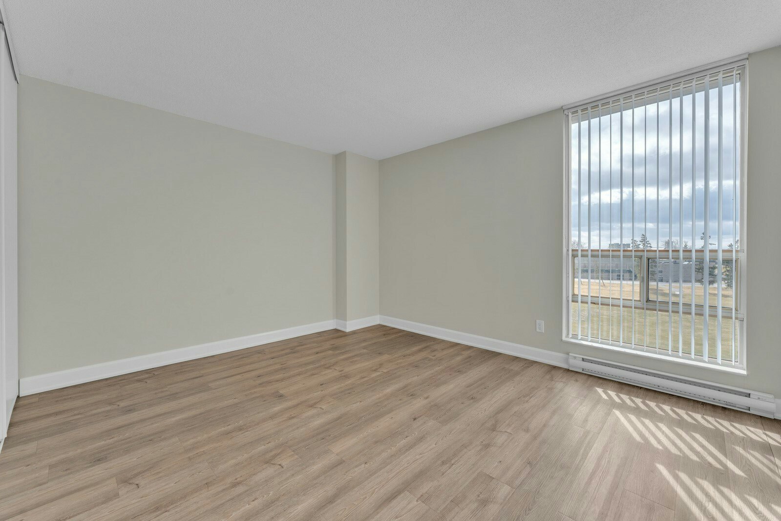 99-210-99 Sidney Street, Belleville, ON, K8P 4Y1 - 15