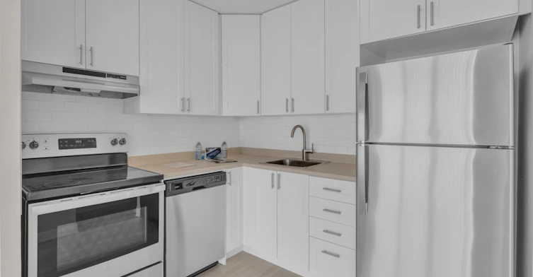 99-210-99 Sidney Street, Belleville, ON, K8P 4Y1 - 13